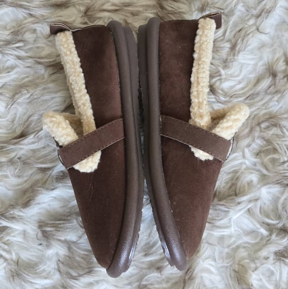 Mary Jane Style Fur Lined Winter Shoes.  . Birkenstock Look alike.. Size 8.5 🌴 - Picture 5 of 11
